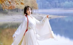 无人区乱码区1卡2卡三卡在线